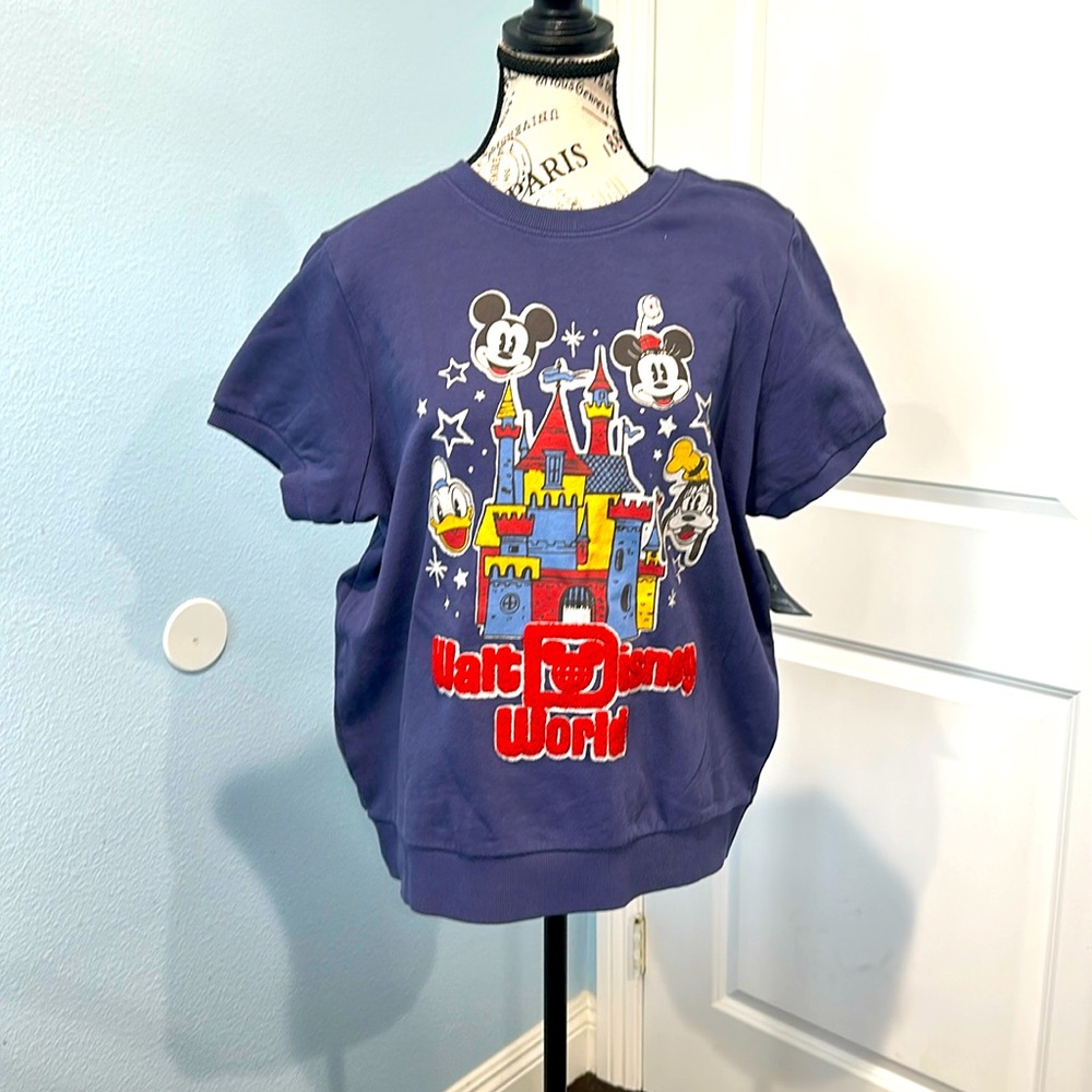 Walt Disney World Sweatshirt Short Sleeve